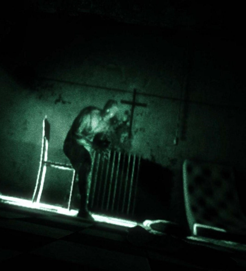 Outlast Trinity PS4